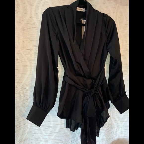 New S black Vici Motivation Satin Drape Wrap Blouse nwt - Picture 6 of 7